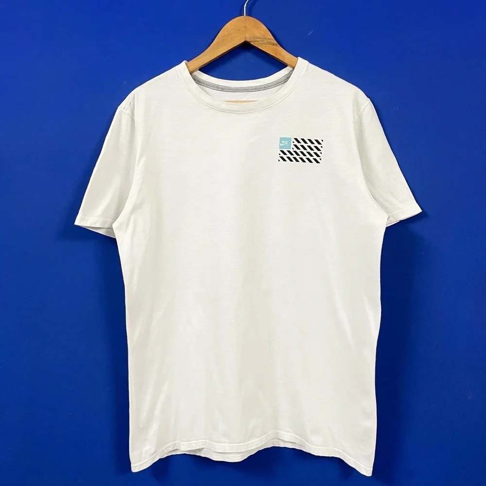 NIKE SB SKATE BOARDING 🛹 T-SHIRT FOR MEN’S & WOMEN’S - Picture 2 of 6